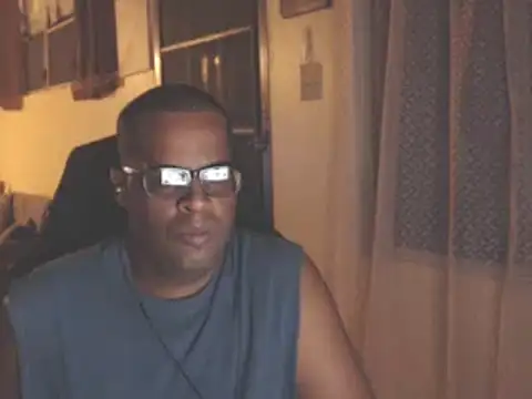 Snapshot of thesugar32 chatting on 09-22-25, 01:51 thesugar32 online show from 09-22-25, 01:51