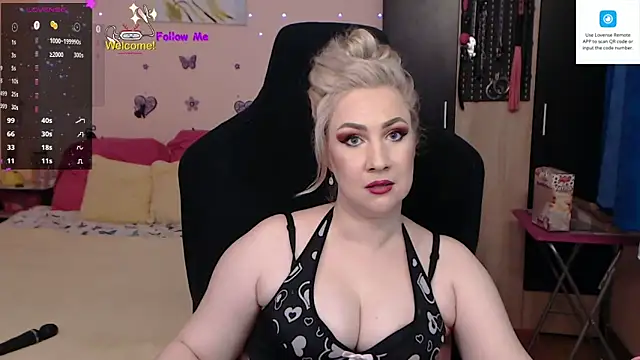 Snapshot of MissLexyGold chatting on 02-01-25, 04:44 MissLexyGold online show from 02-01-25, 04:44