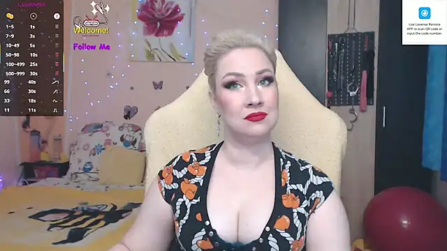 Snapshot of MissLexyGold chatting on 10-04-25, 02:04 MissLexyGold online show from 10-04-25, 02:04