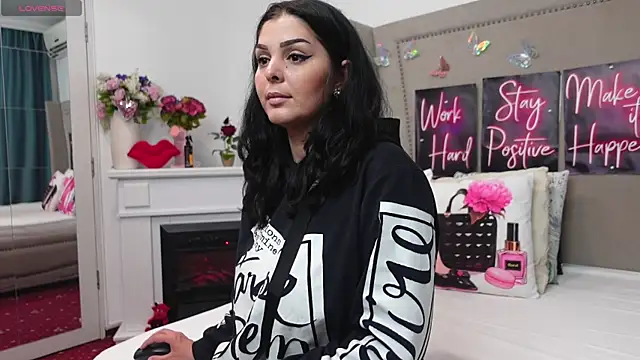 LexyRene online show from 05-03-26, 11:38