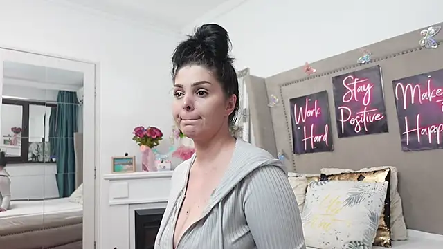 LexyRene online show from 05-11-26, 11:38
