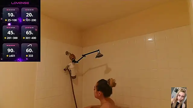 Blondiewithanass online show from 12-21-25, 03:24