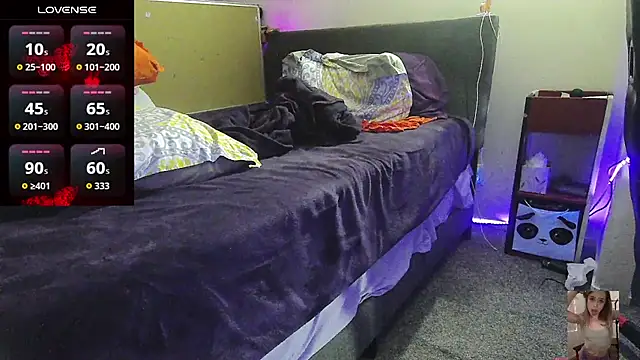 Blondiewithanass online show from 03-11-26, 05:57