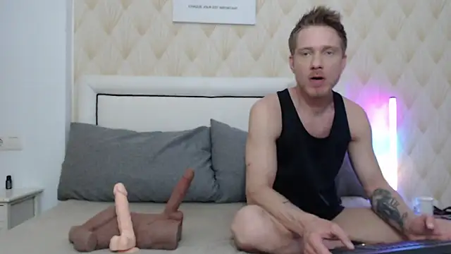 JessicaSteve online show from 03-15-26, 05:30