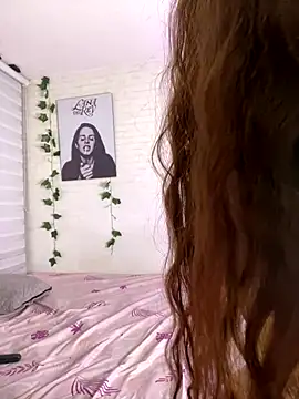 Niky Love online show from 11-17-25, 05:02