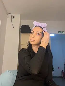 MeganHopeX online show from 12-22-24, 07:11