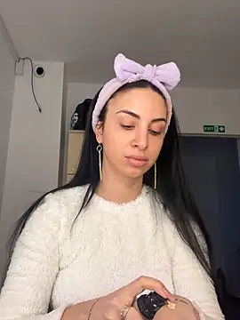 MeganHopeX online show from 01-23-25, 06:49