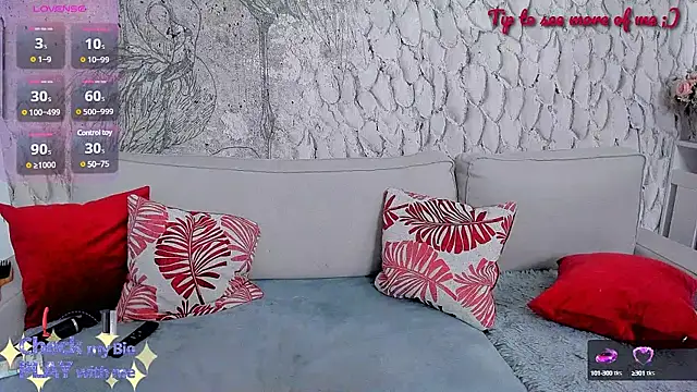 Snapshot of _MarryGirl_ chatting on 01-10-25, 05:15  MarryGirl  online show from 01-10-25, 05:15