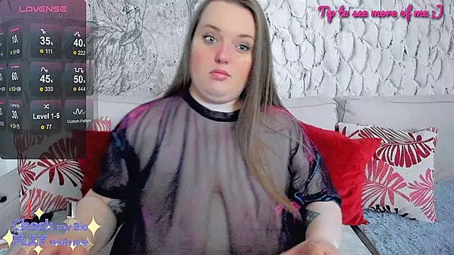 Snapshot of _MarryGirl_ chatting on 02-09-25, 07:30  MarryGirl  online show from 02-09-25, 07:30
