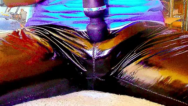 Snapshot of sexypenis75 chatting on 09-25-25, 06:00 sexypenis75 online show from 09-25-25, 06:00