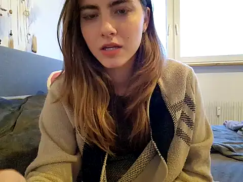 Snapshot of RubyRubin chatting on 12-17-24, 02:55 RubyRubin online show from 12-17-24, 02:55