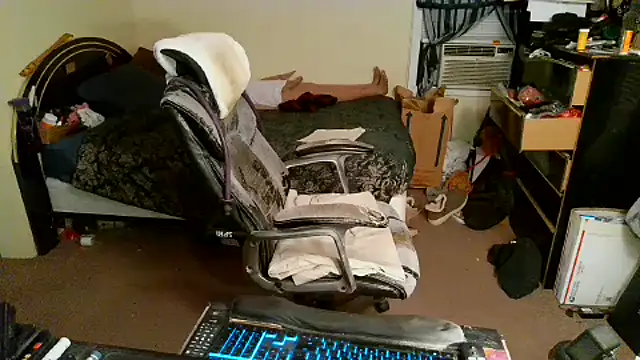 Snapshot of Toastir chatting on 02-10-25, 02:48 Toastir online show from 02-10-25, 02:48