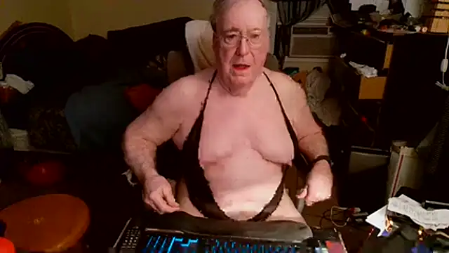 Toastir online show from 02-16-26, 01:57