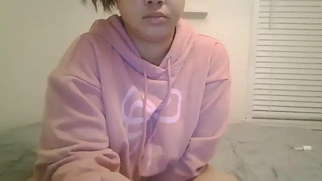 beautylovess online show from 11-10-25, 09:08