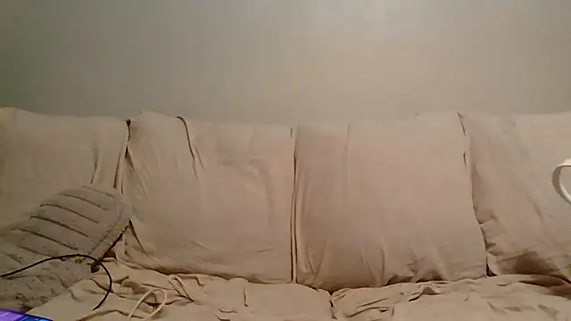 beautylovess online show from 06-15-26, 07:49