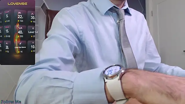 SteveTiger online show from 11-26-25, 12:06