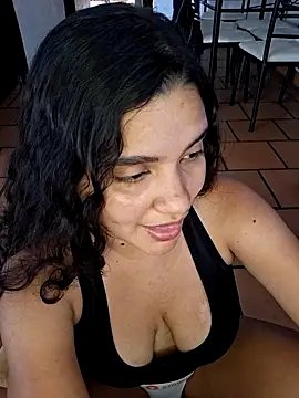 blerstefan1 online show from 03-02-25, 03:37