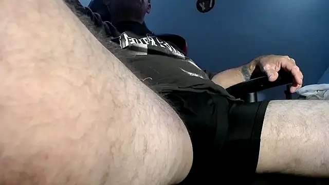 NewBegging69 online show from 04-18-26, 04:00