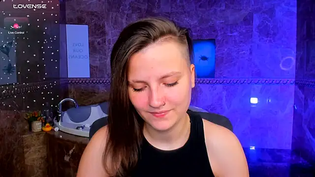 MelindaTin online show from 07-02-26, 01:38