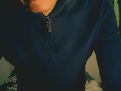 Latinjim29 online show from 12-19-25, 04:19