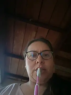 Snapshot of Ixchel_Anaid chatting on 06-08-26, 10:59 Ixchel Anaid online show from 06-08-26, 10:59