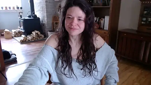 MarcyJones online show from 03-03-25, 01:31