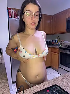 joeystaciee online show from 07-24-26, 04:27
