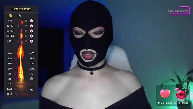 Bigfemblue online show from 11-17-25, 11:54