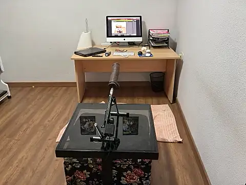 pinkgirls18 online show from 09-21-25, 08:16