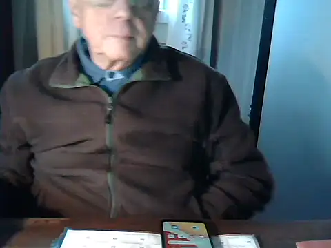 Snapshot of johnjohn622662 chatting on 11-10-25, 02:49 johnjohn622662 online show from 11-10-25, 02:49