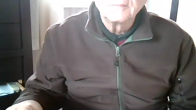 johnjohn622662 online show from 12-20-25, 01:51