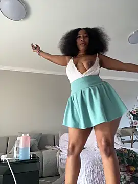 CurvyDesire1 online show from 04-21-26, 07:36