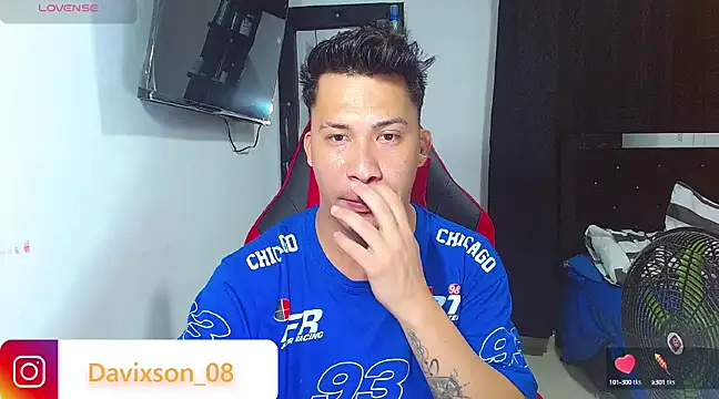 boyhot23x online show from 02-14-25, 05:19