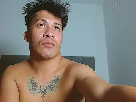 boyhot23x online show from 07-19-26, 09:07