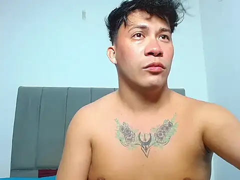 boyhot23x online show from 07-22-26, 05:10
