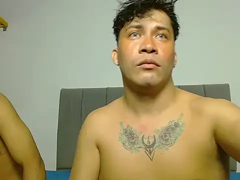 boyhot23x online show from 07-23-26, 05:16