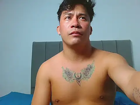 boyhot23x online show from 07-28-26, 05:14