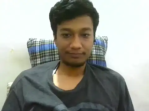 Snapshot of jimnail007 chatting on 05-11-26, 04:07 jimnail007 online show from 05-11-26, 04:07