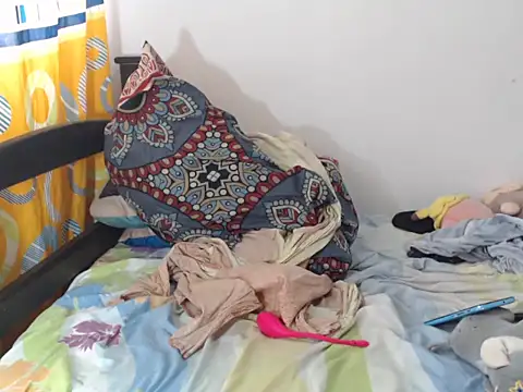 alisterxxx online show from 12-16-25, 06:57