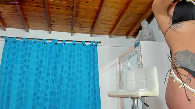 emily hornett online show from 04-07-26, 02:23