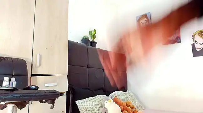 queenaliice online show from 03-08-25, 05:54