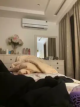 miaoberoi online show from 12-18-24, 02:06