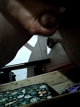 Victormejia09 online show from 04-16-26, 02:56