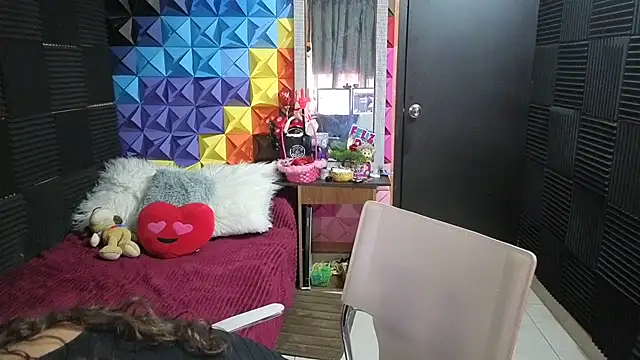 katifoxx online show from 10-02-25, 02:02