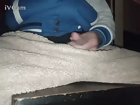 Snapshot of Bigdick666cm chatting on 01-10-25, 01:10 Bigdick666cm online show from 01-10-25, 01:10