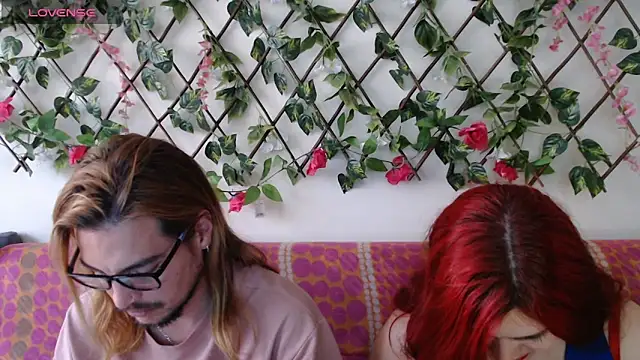 Snapshot of Jack_Emily1 chatting on 05-20-26, 09:32 Jack Emily1 online show from 05-20-26, 09:32