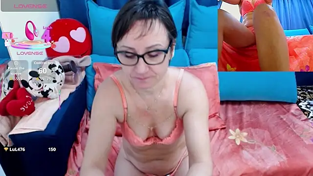 SexyNicolleX online show from 02-18-26, 05:42