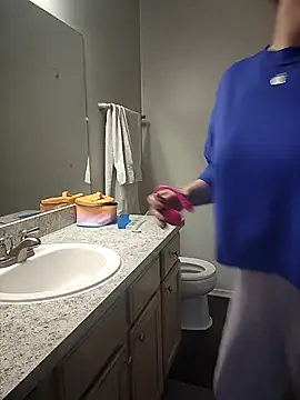 HollyTattoo online show from 02-10-25, 01:44