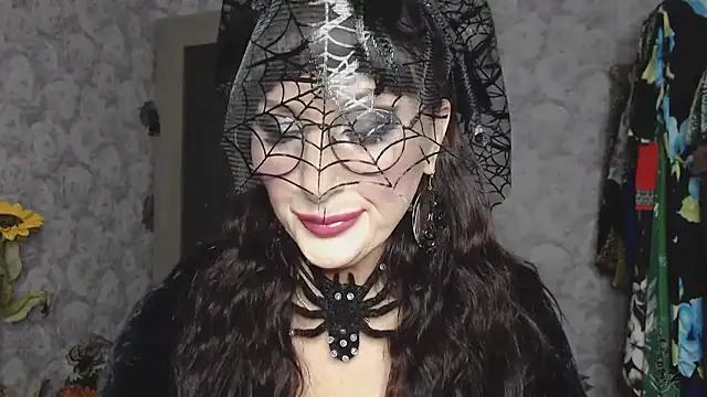 Aziza1 online show from 10-31-25, 03:24