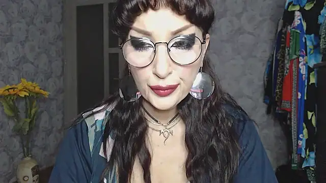 Aziza1 online show from 01-17-26, 01:16